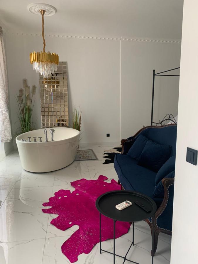 Tiltu 5 Jacuzzi Apartment Клайпеда Экстерьер фото
